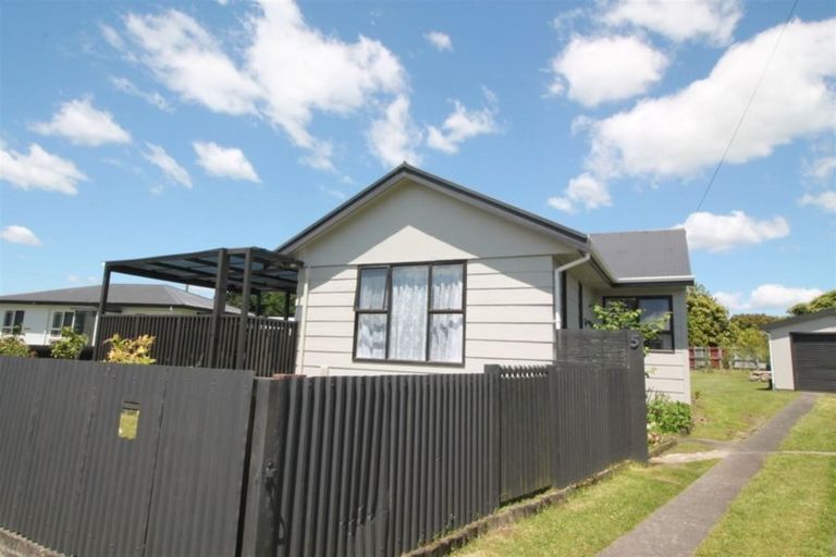 Photo of property in 5 Ettrick Place, Tokoroa, 3420