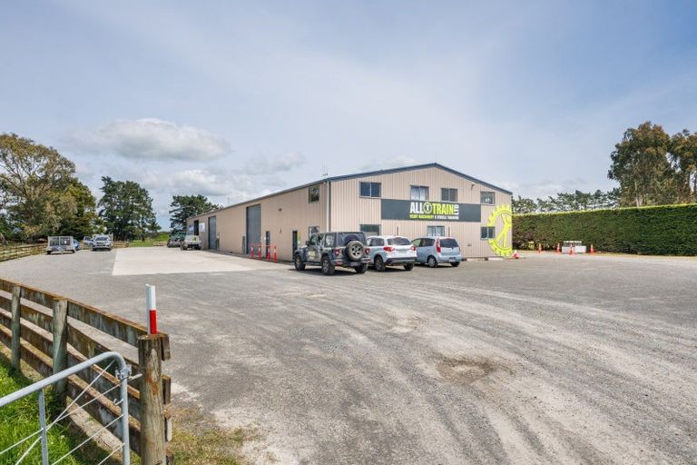 Photo of property in 8 Green Road, Matakana, Warkworth, 0985