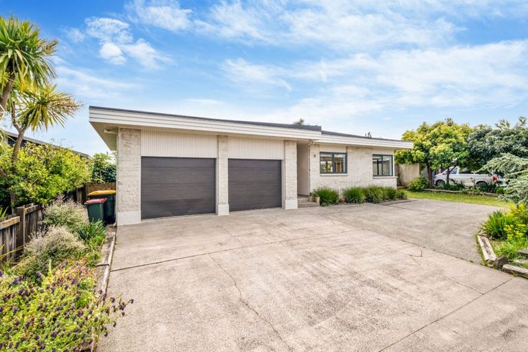 Photo of property in 8 Indus Place, Half Moon Bay, Auckland, 2012