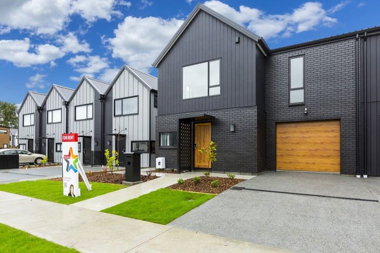 Photo of property in 9 Betty Boyes Street, Wallaceville, Upper Hutt, 5018