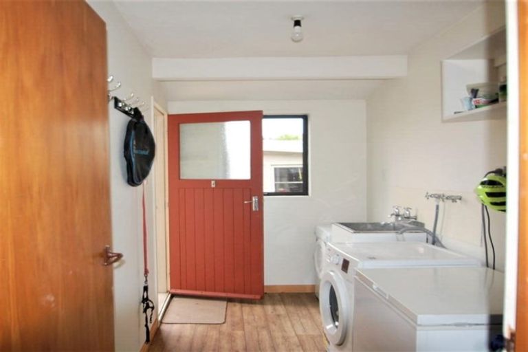 Photo of property in 116 Waenga Drive, Cromwell, 9310