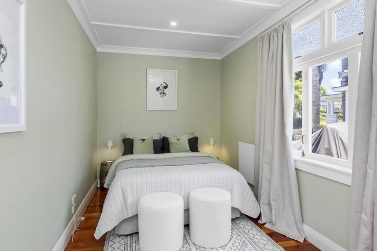 Photo of property in 52 Victor Street, Avondale, Auckland, 1026