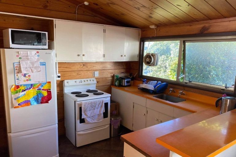 Photo of property in 101 Conclusion Street, Ascot Park, Porirua, 5024