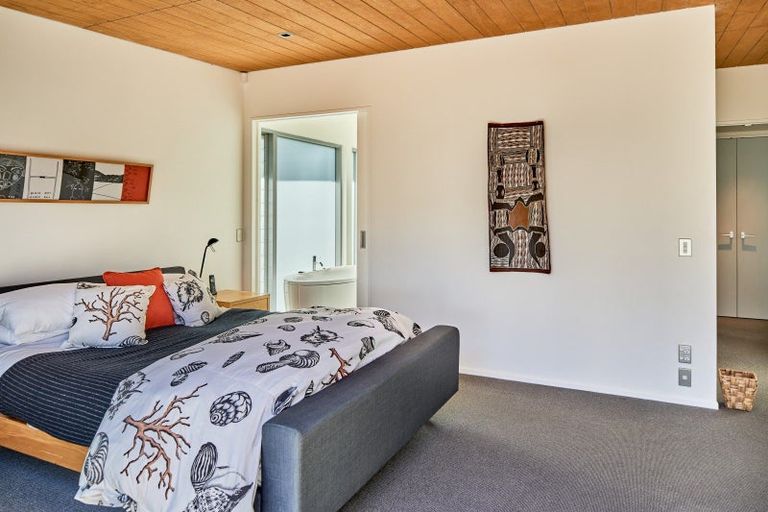 Photo of property in 16 Bothamley Lane, Titahi Bay, Porirua, 5022