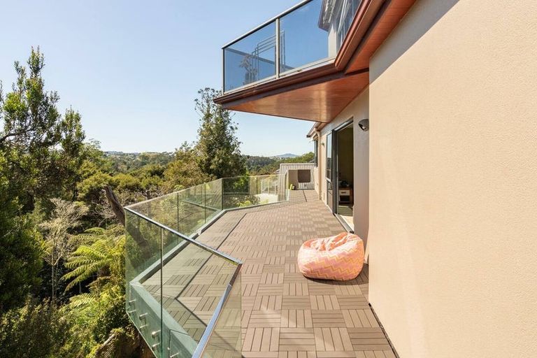 Photo of property in 118 Onetaunga Road, Chatswood, Auckland, 0626