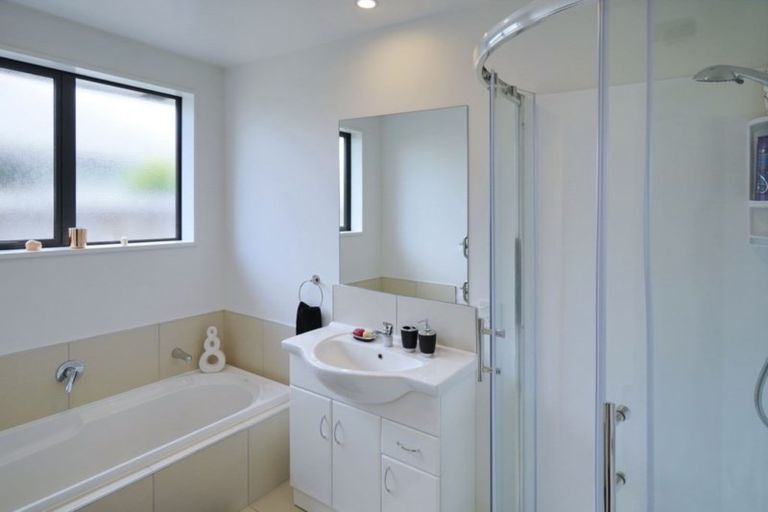 Photo of property in 13 Hewlings Street, Kaiapoi, 7630