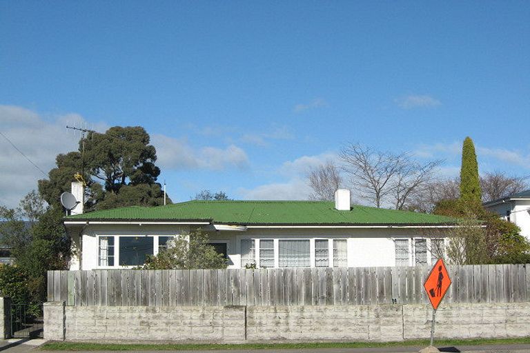 Photo of property in 2 Mount Herbert Road, Waipukurau, 4200