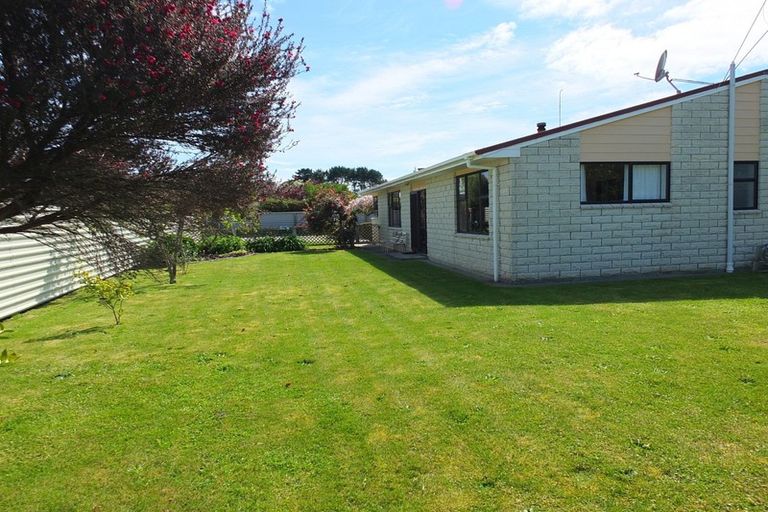 Photo of property in 24b Park Street, Foxton, 4814