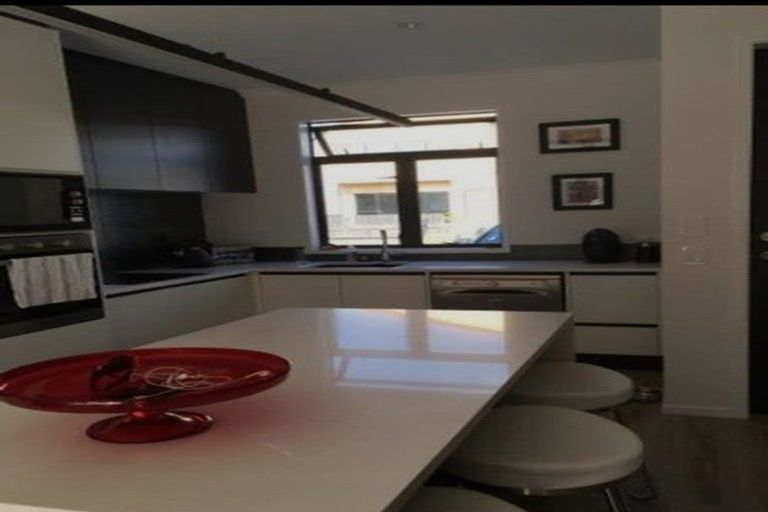 Photo of property in 6 Frank Gill Road, Hobsonville, Auckland, 0616