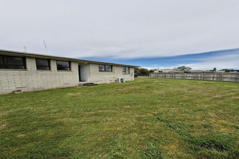Photo of property in 28 Chapman Place, Fairy Springs, Rotorua, 3015