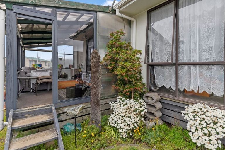 Photo of property in 85a Pohutukawa Drive, Owhata, Rotorua, 3010