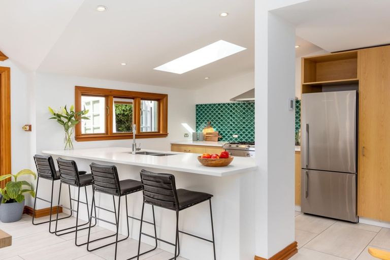 Photo of property in 24 North Parade, Richmond, Christchurch, 8013