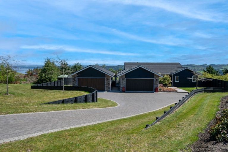 Photo of property in 34 Locheagles Rise, Kinloch, Taupo, 3377