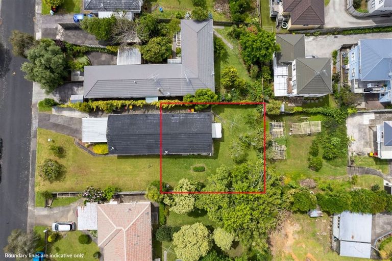 Photo of property in 2/14 Pegler Drive, Howick, Auckland, 2014