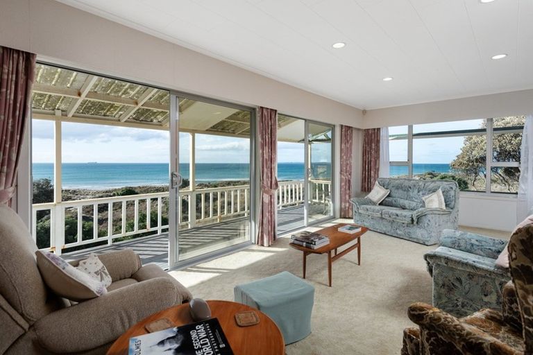 Photo of property in 265 Papamoa Beach Road, Papamoa Beach, Papamoa, 3118