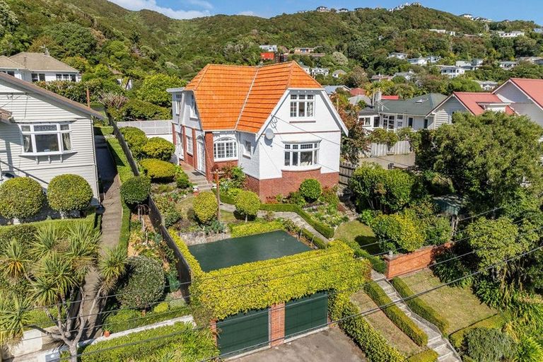 Photo of property in 4 Blakey Avenue, Karori, Wellington, 6012