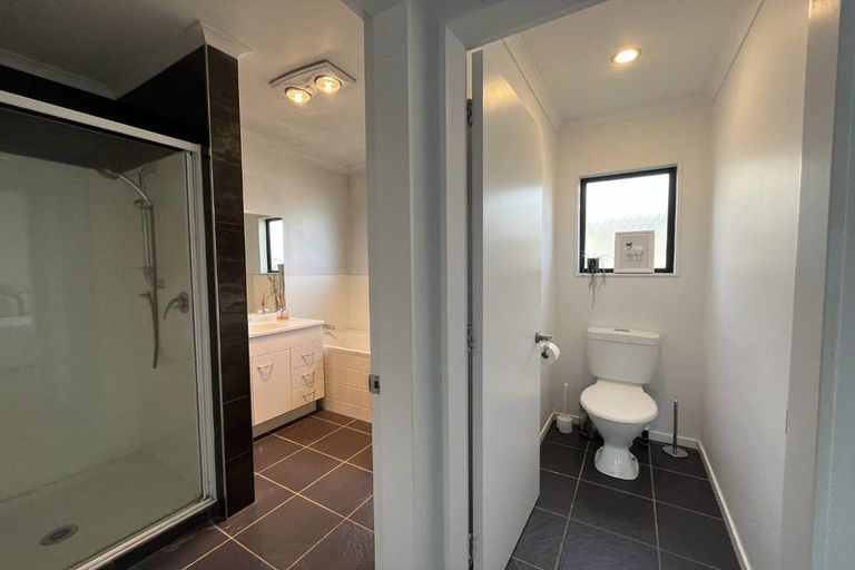 Photo of property in 76 Oranga Street, Westown, New Plymouth, 4310