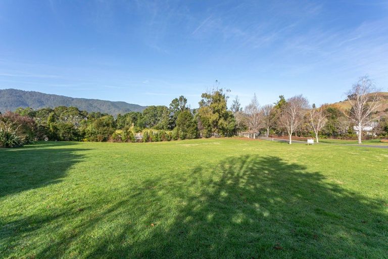 Photo of property in 2 Aldermen Lane, Tairua, 3579