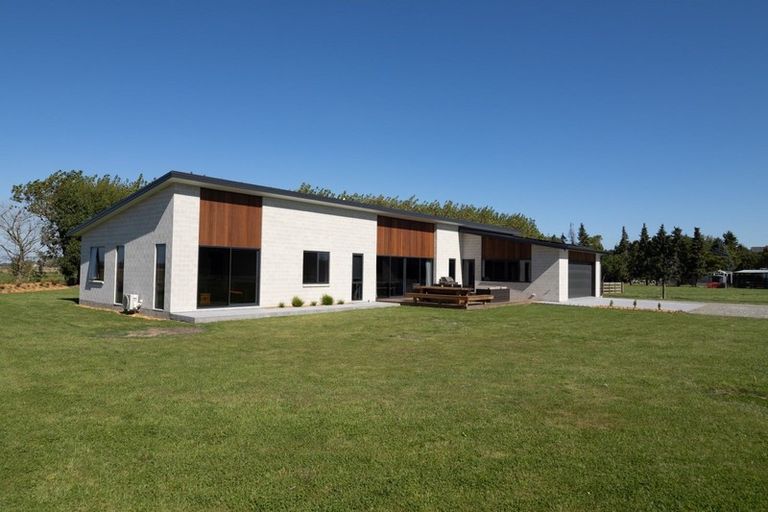 Photo of property in 67 Beach Road East, Elgin, Ashburton, 7777