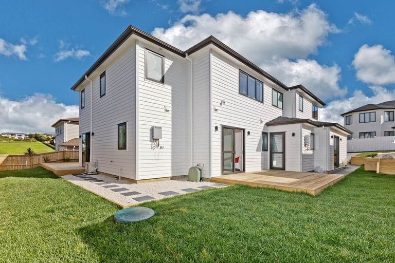 Photo of property in 3 Crompton Place, Orewa, 0931