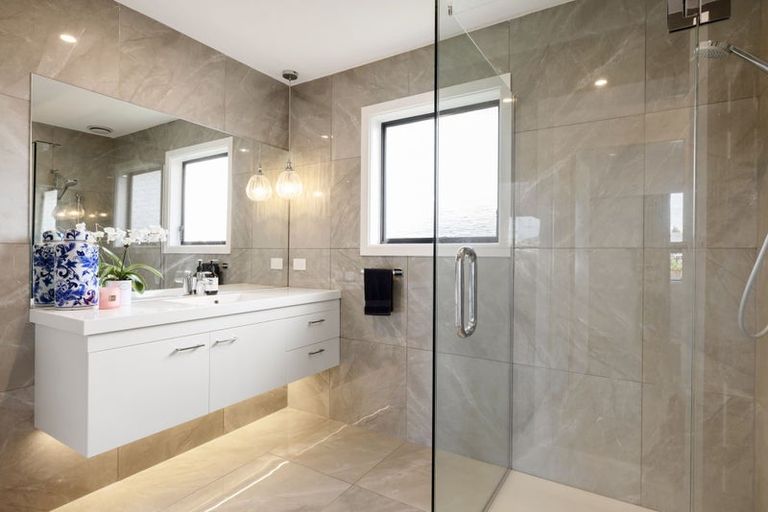 Photo of property in 4/88 Gloria Avenue, Te Atatu Peninsula, Auckland, 0610