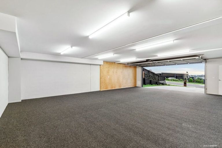 Photo of property in 14 Fisk Road, Pukekohe, 2120