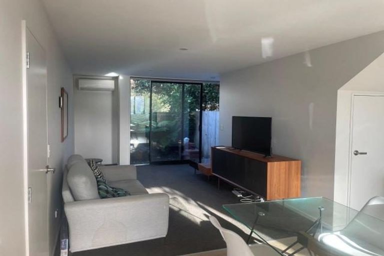 Photo of property in 5 Verlamio Lane, Edgeware, Christchurch, 8013