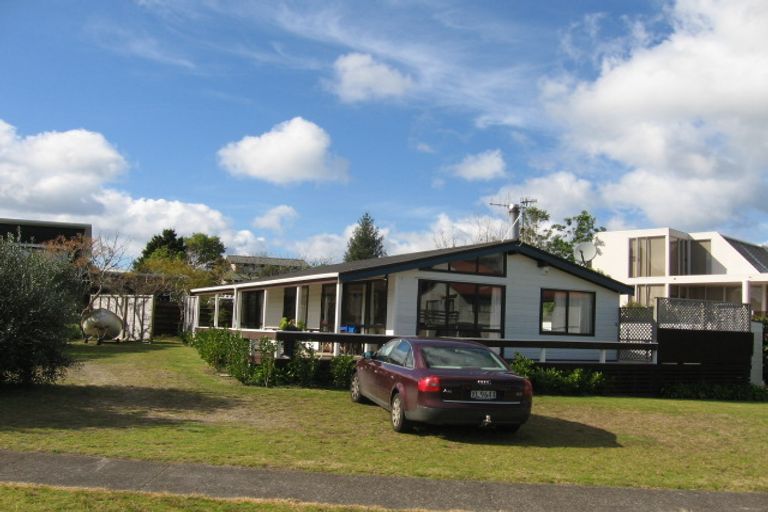Photo of property in 12 Brodie Lane, Pauanui, Hikuai, 3579