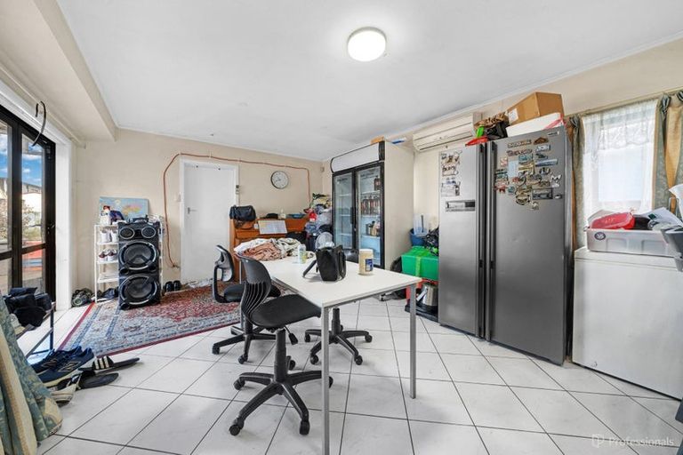 Photo of property in 8 Buckland Road, Mangere East, Auckland, 2024