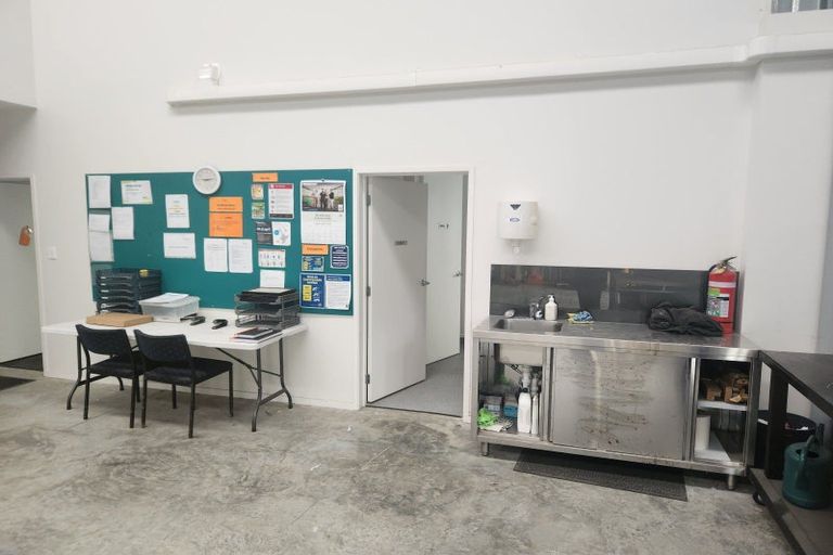 Photo of property in 275 Fitzgerald Road, Drury, 2577