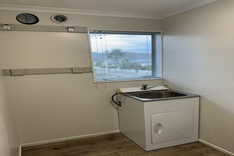 Photo of property in 2/3 Buckley Street, Alicetown, Lower Hutt, 5010