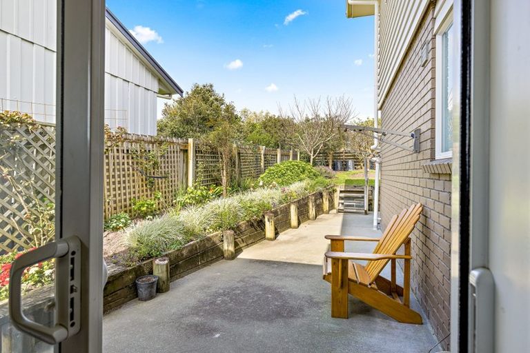 Photo of property in 15 Kawau View Road, Snells Beach, 0920