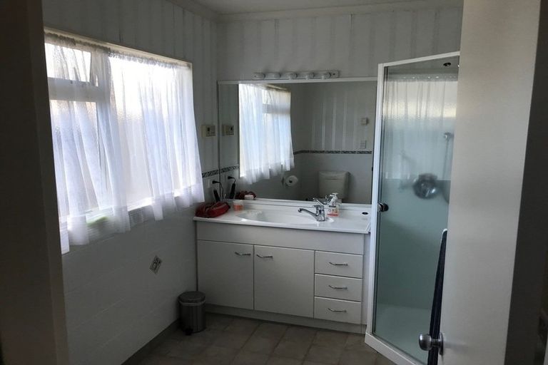 Photo of property in 12 Montego Drive, Papamoa Beach, Papamoa, 3118