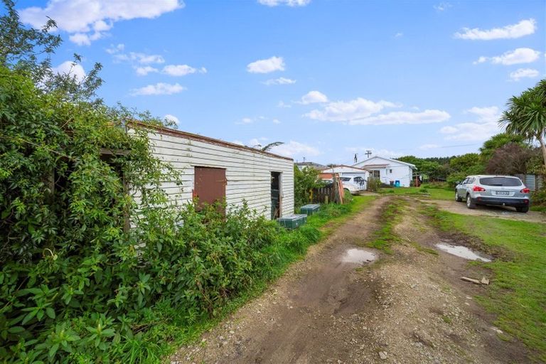 Photo of property in 1580 South Road, Manutahi, Patea, 4598