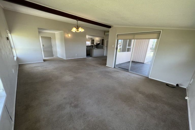 Photo of property in 92 Long Melford Road, Awapuni, Palmerston North, 4412