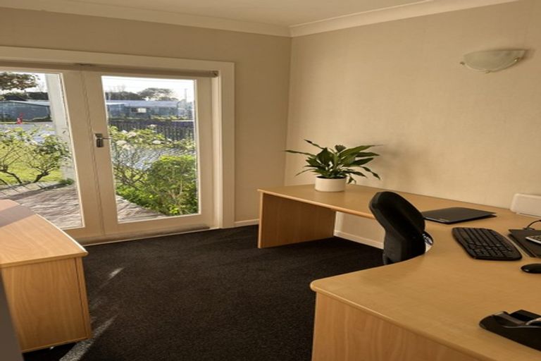 Photo of property in 5 Bignell Street, Gonville, Whanganui, 4501