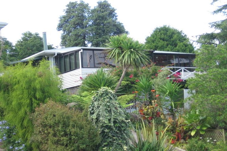 Photo of property in 6 Ragley Street, Titirangi, Auckland, 0604