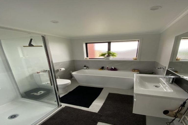 Photo of property in 11 Stingray Drive, Omokoroa, 3114