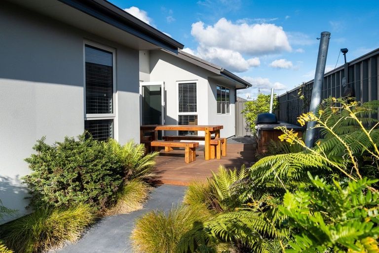 Photo of property in 14 Pukaki Place, Poraiti, Napier, 4112
