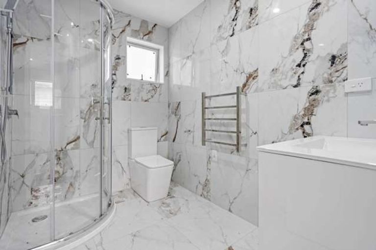 Photo of property in 305f Porchester Road, Takanini, 2112