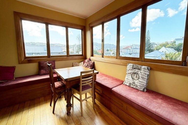 Photo of property in 13 Queen Street, Mount Victoria, Wellington, 6011