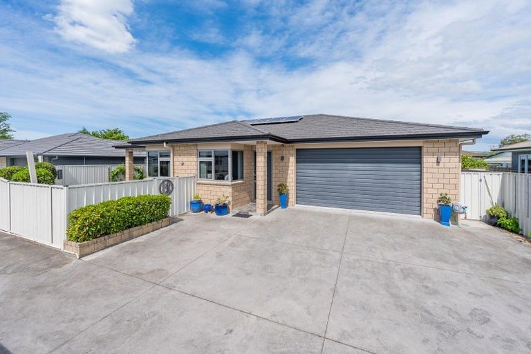 Photo of property in 1240a Louie Street, Parkvale, Hastings, 4122