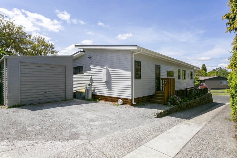 Photo of property in 5a Kotare Street, Hilltop, Taupo, 3330