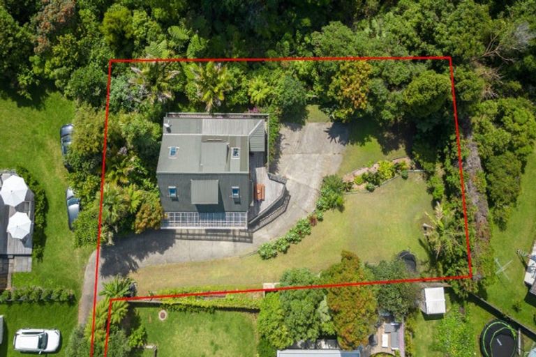 Photo of property in 115 Onemana Drive, Onemana, Whangamata, 3691