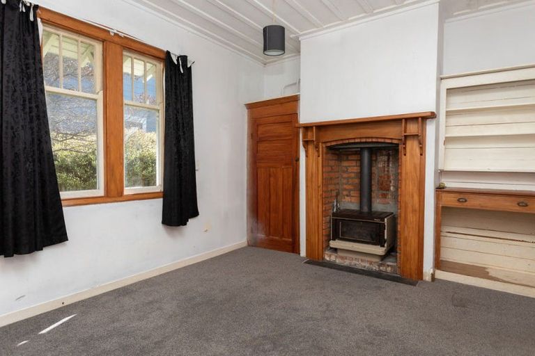 Photo of property in 10 Tennyson Street, Dannevirke, 4930