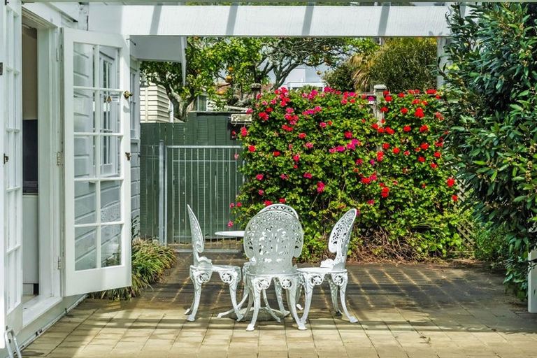 Photo of property in 3a Brett Avenue, Takapuna, Auckland, 0622