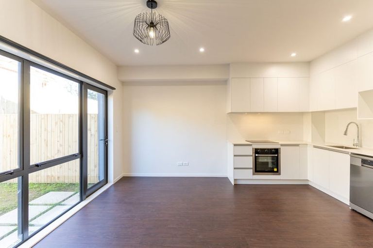 Photo of property in 7 Rangimarie Close, Opaheke, Papakura, 2113