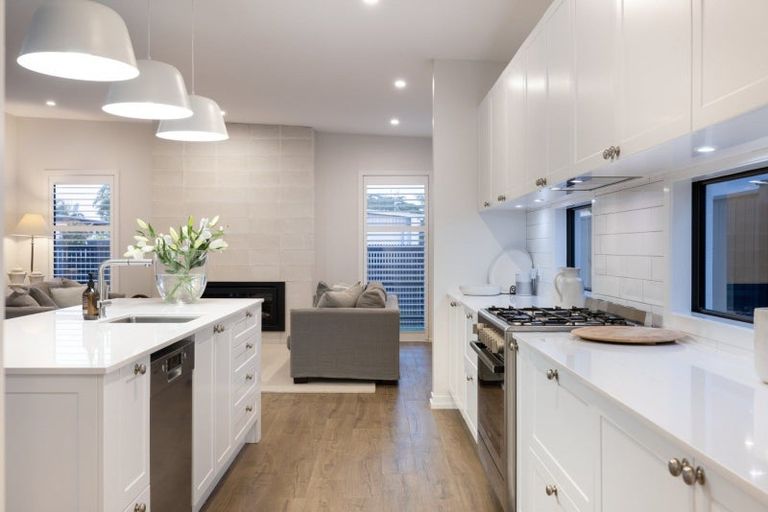 Photo of property in 12 Tuangi Way, Papamoa Beach, Papamoa, 3118