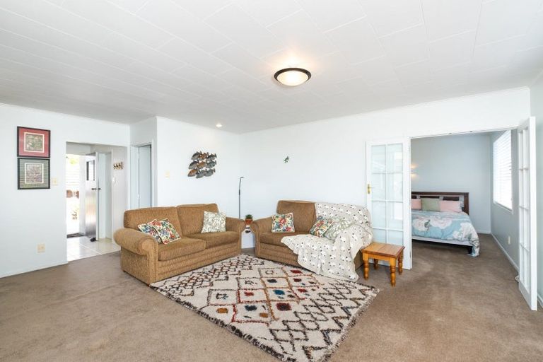 Photo of property in 2/40 The Esplanade, Westshore, Napier, 4110