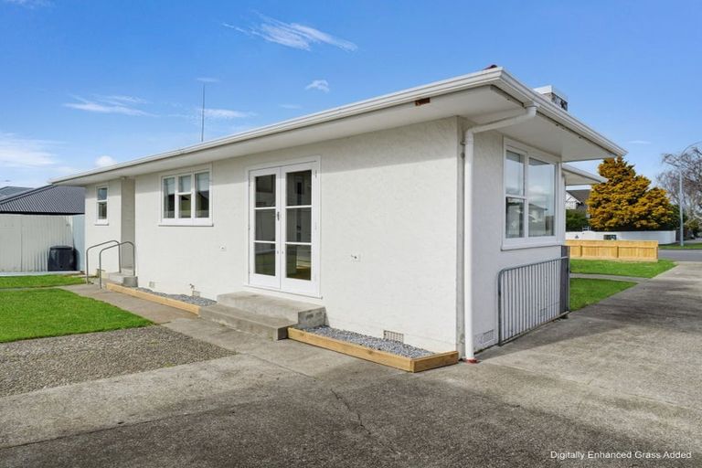 Photo of property in 423 Ruahine Street, Terrace End, Palmerston North, 4410